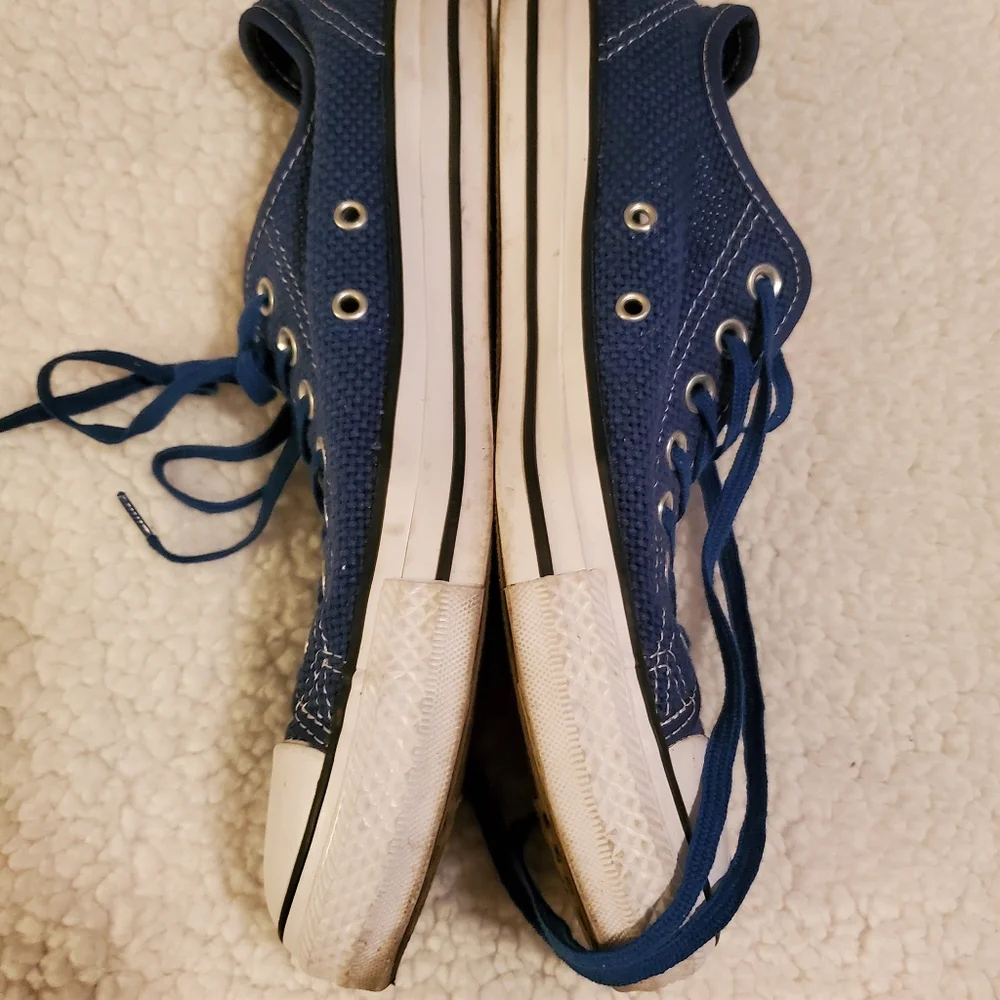 Converse All stars sneakers. Blue mesh. Men's 9 women's 11.  In good condition - Picture 8 of 8